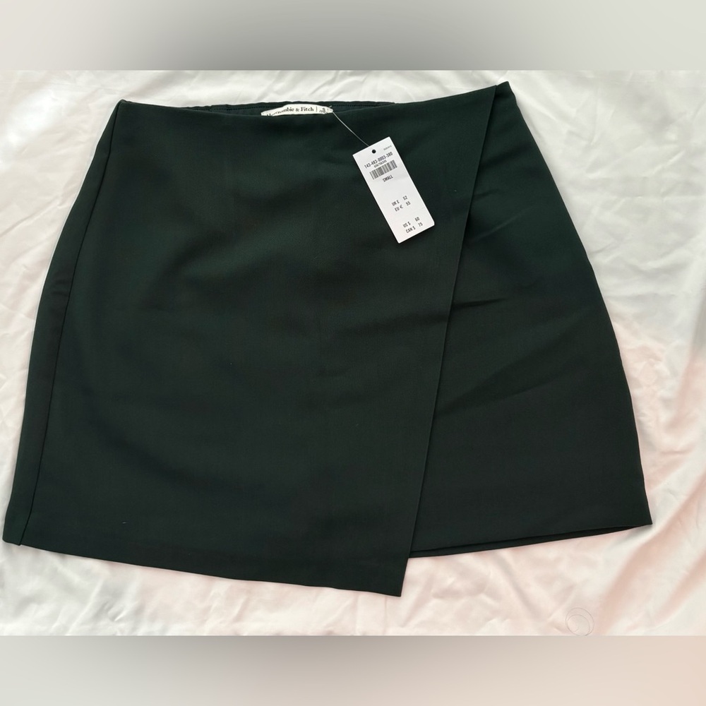 Skort